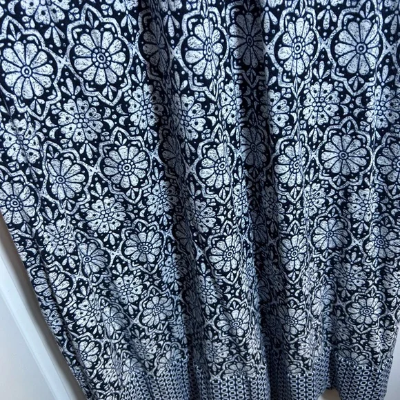 J Jill Women’s Plus 1X Sleeveless Maxi Dress Blues Geometric Pattern 3627 - Picture 4 of 9